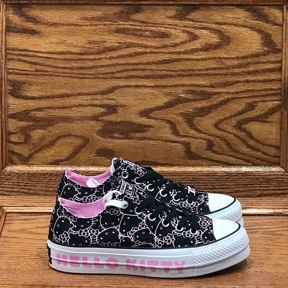 Converse Hello Kitty Clean Lift Ox Platform Shoes - Picture 3 of 8